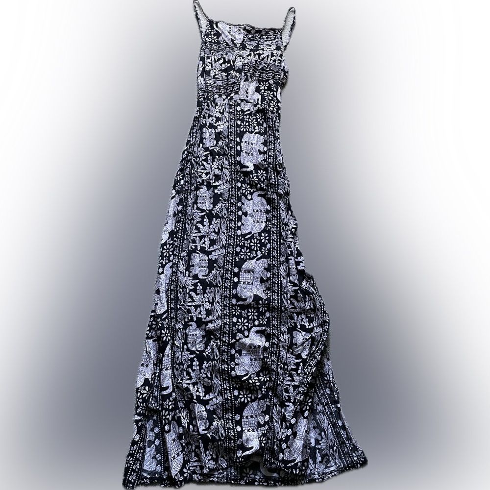 Open back adjustable bow tie ankle length dress with elephant print, flattering!